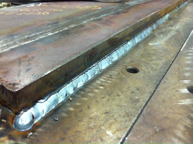 Cracked weld 2.JPG